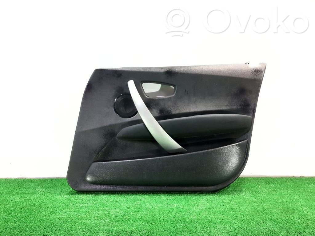 BMW 1 E81 E87 Etuoven verhoilu 