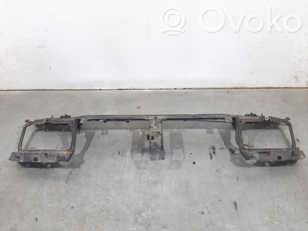 Panel mocowania chłodnicy / góra   7751670325