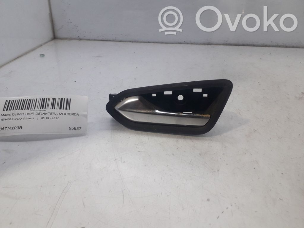 Etuoven sisäkahva   806714209R