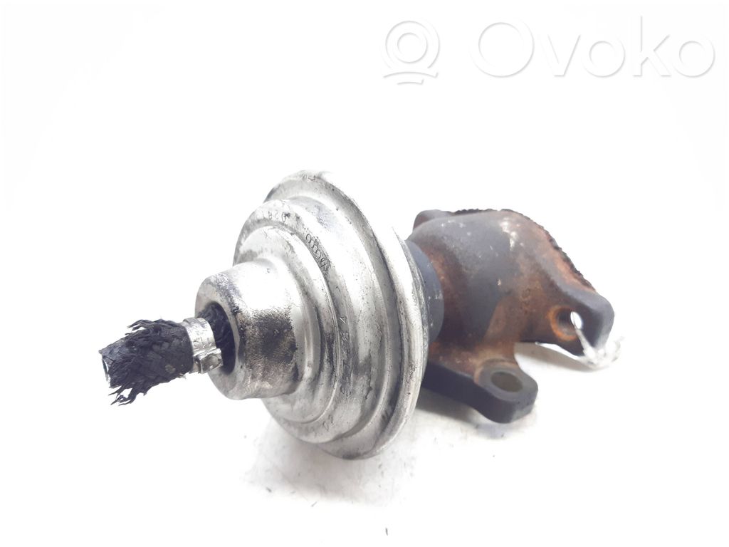 Supapă EGR   028131501E