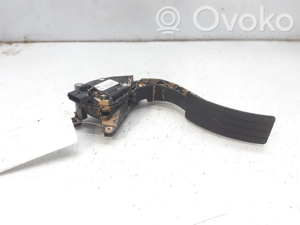 Renault Clio IV Senzor poziție pedală accelerație 