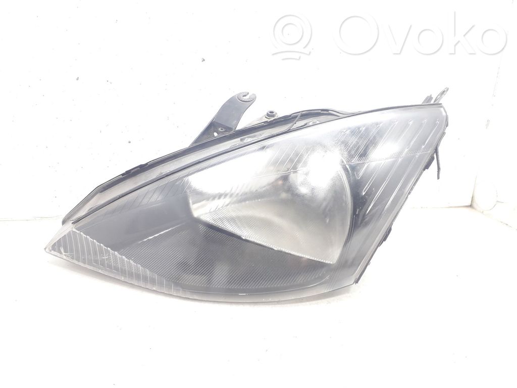 Ford Focus Headlight/headlamp 