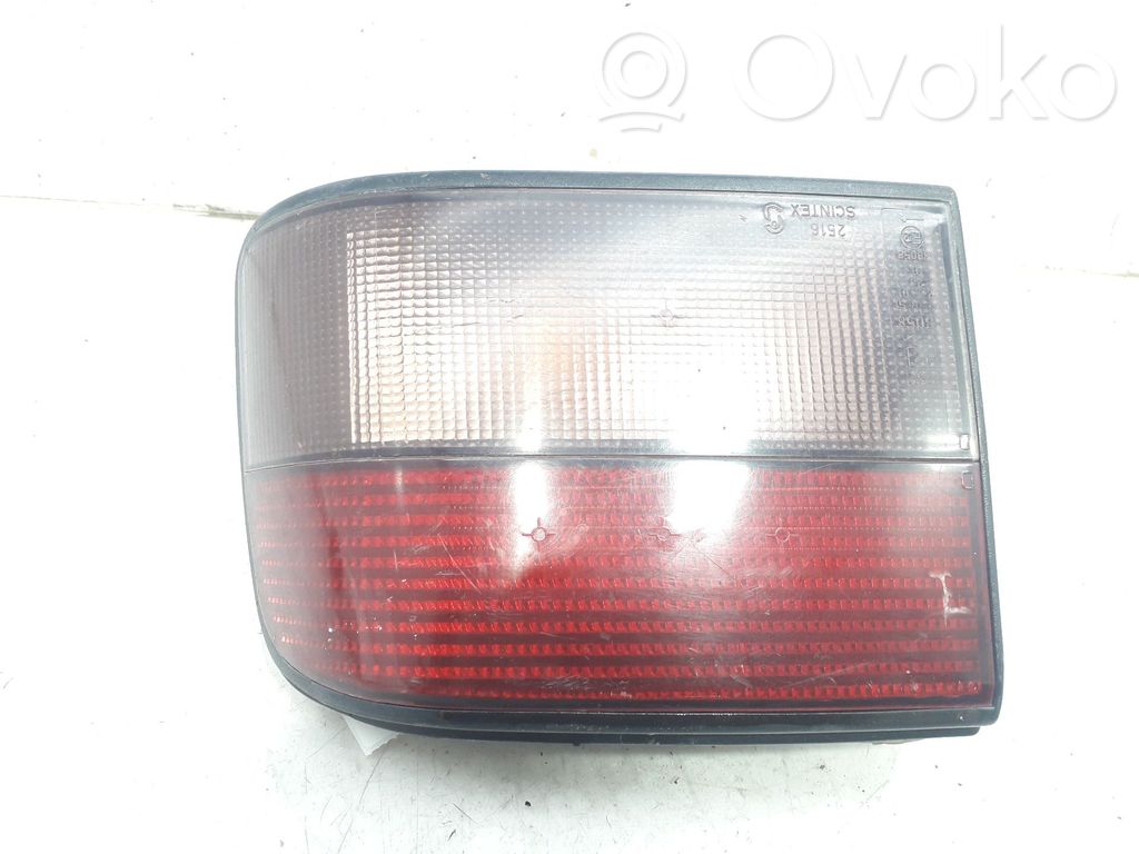 Rear/tail lights   7701034282
