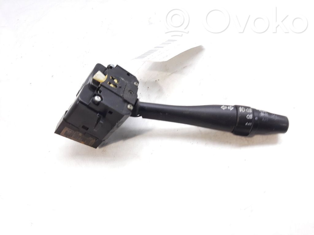 Nissan Primera Interruptor de luz 