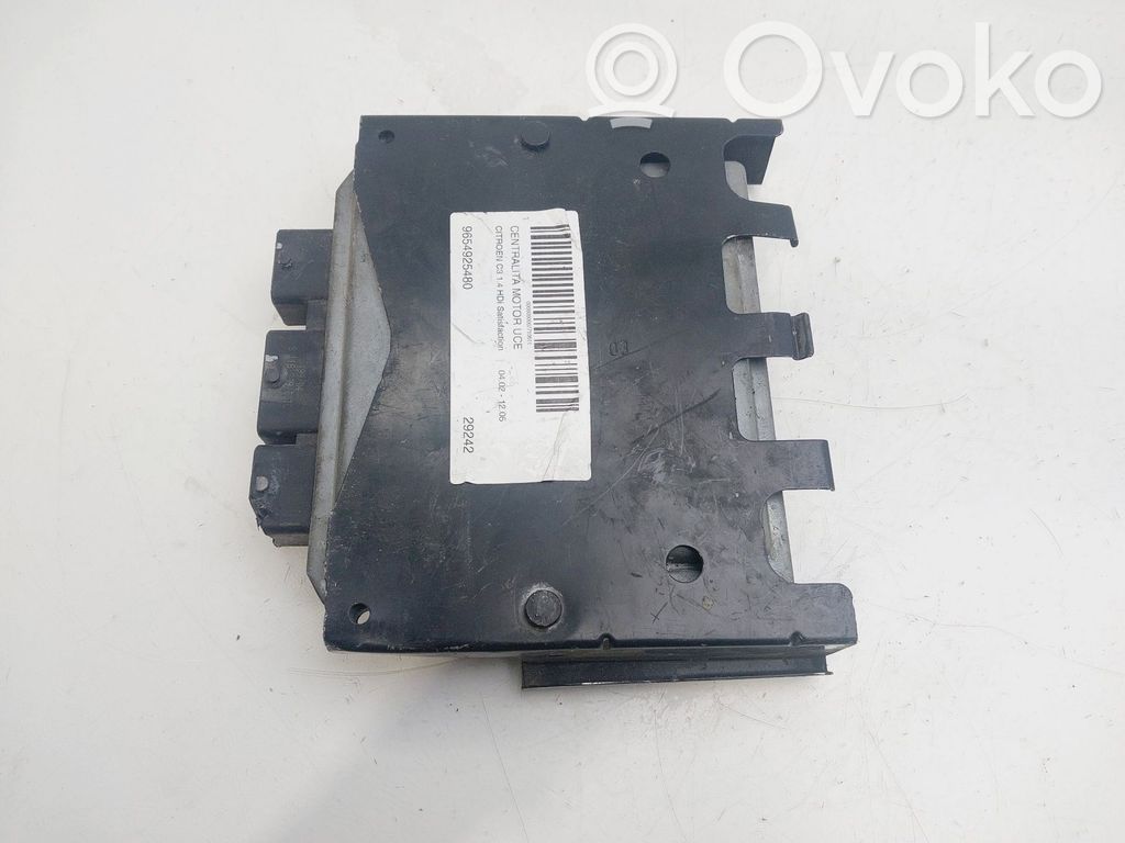 Unidad de control/módulo del motor   9654925480