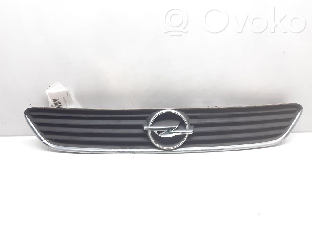 Opel Astra G Etusäleikkö 