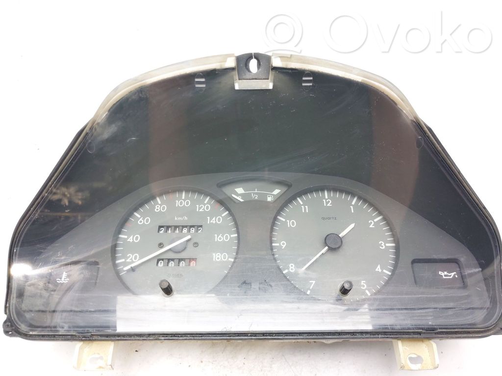 Geschwindigkeitsmesser Cockpit   9624877580