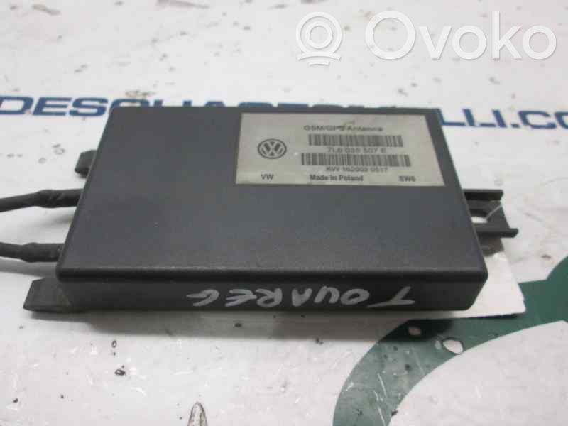 Volkswagen Touareg I Antenna autoradio 