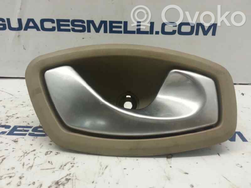 Renault Megane III Manecilla interna puerta trasera 