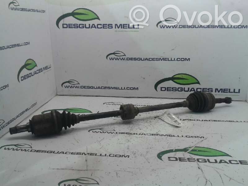 Opel Corsa C Etuvetoakseli 