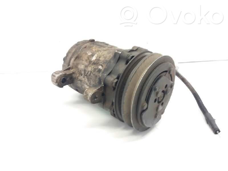 Opel Corsa B Air conditioning (A/C) compressor (pump) 