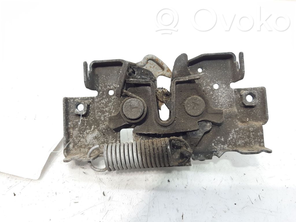 Mazda 6 Tie down hook / loop 