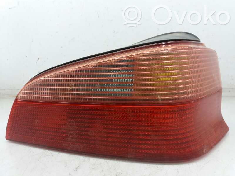 Peugeot 106 Lampa tylna 