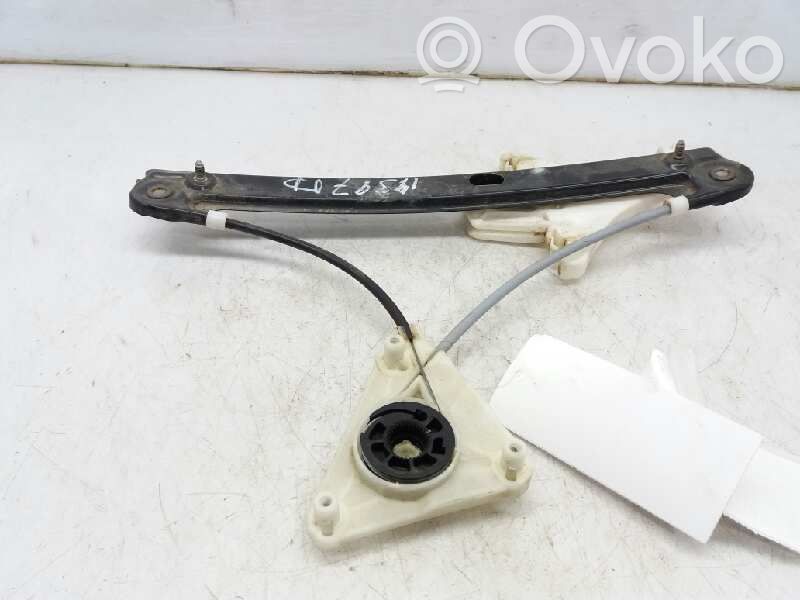 Volkswagen Polo V 6R Ręczny podnośnik szyby drzwi tylnych 