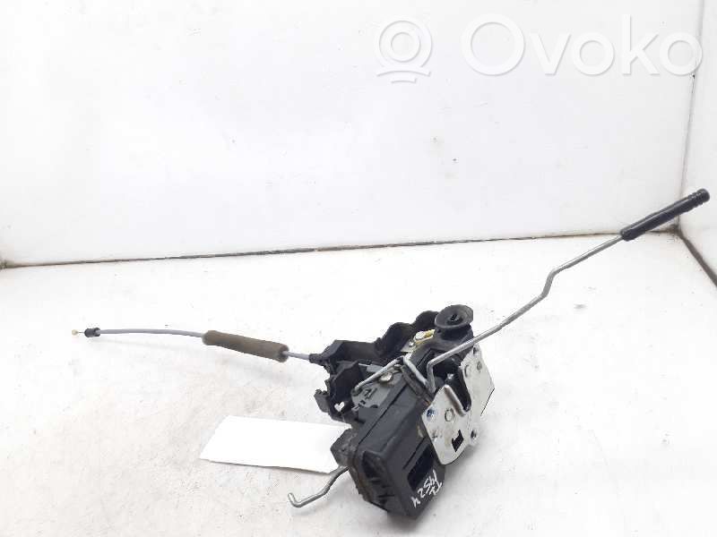 Opel Antara Takaoven lukko 