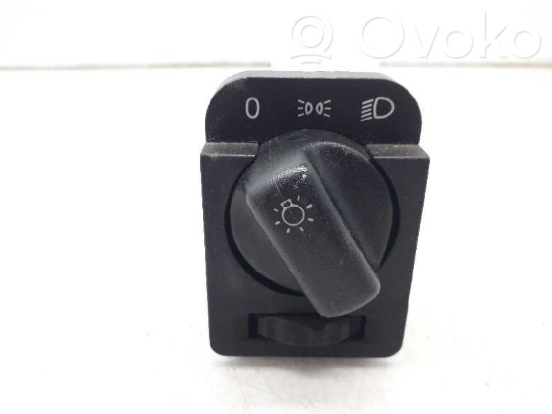 Light switch   90437312