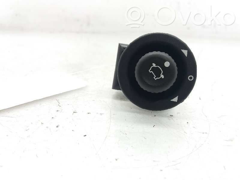 Ford Ecosport Wing mirror switch 