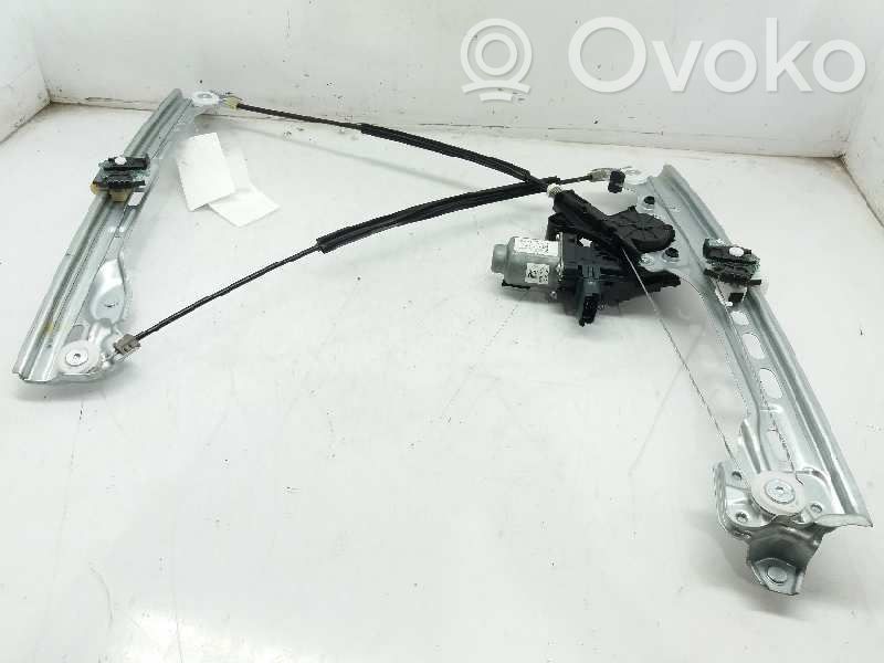 Renault Megane IV Macara ușă față cu motor 
