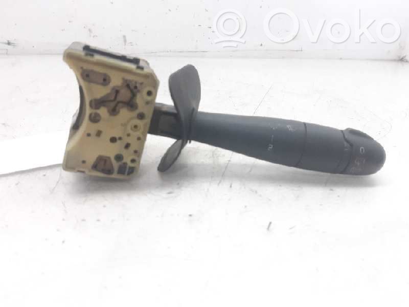 Renault Kangoo I Wiper control stalk 