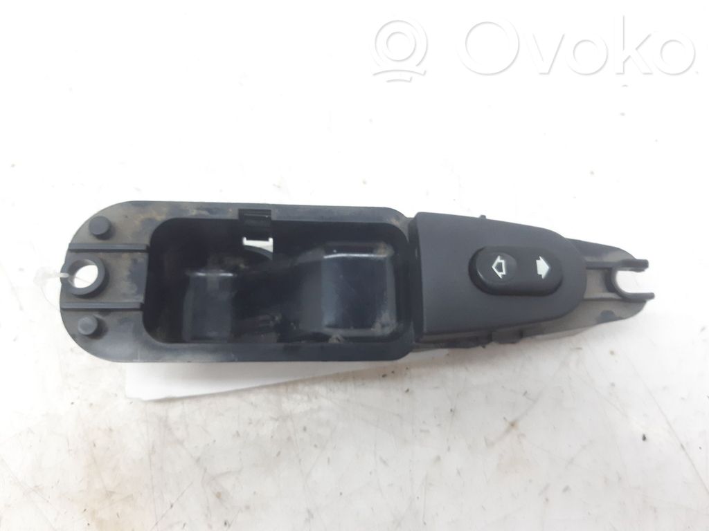Interruptor del elevalunas eléctrico   LNC6388AB