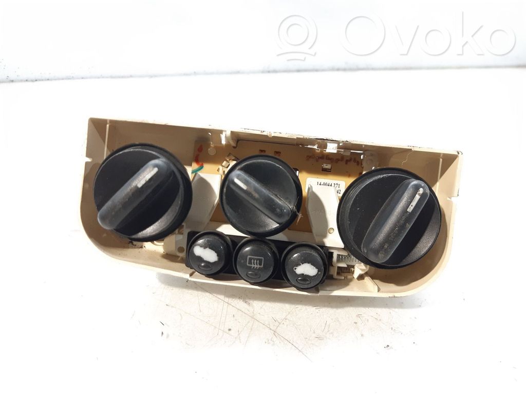 Opel Corsa C Climate control unit 
