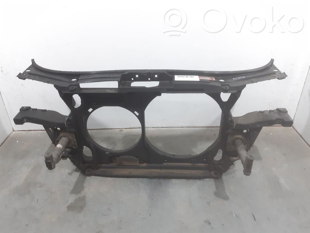 Audi A6 S6 C5 4B Radiatorių panelė 