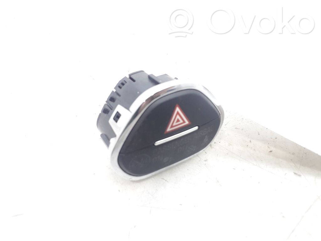 Opel Corsa E Muut kytkimet/nupit/vaihtimet 