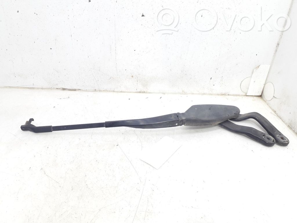 Mercedes-Benz CLS C219 Bras d'essuie-glace avant