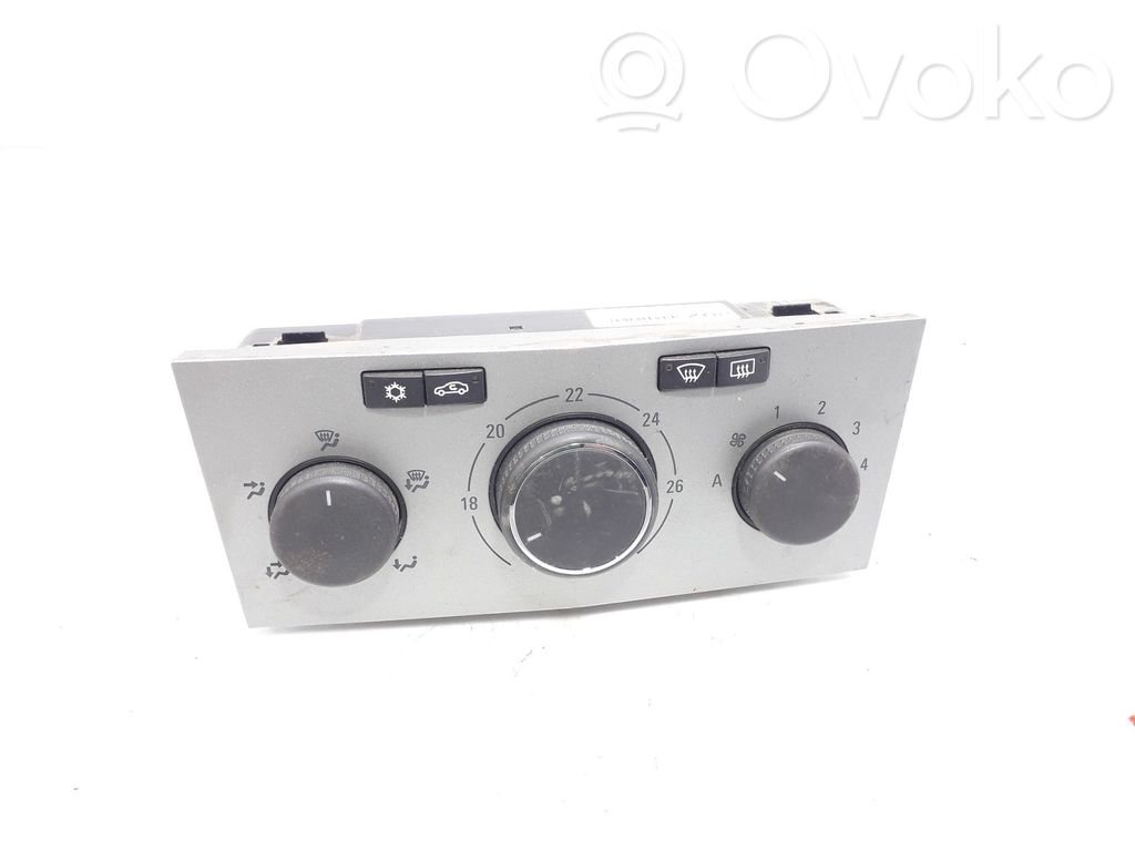Opel Astra H Climate control unit 