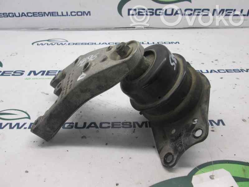 Volkswagen Polo Supporto di montaggio del motore 