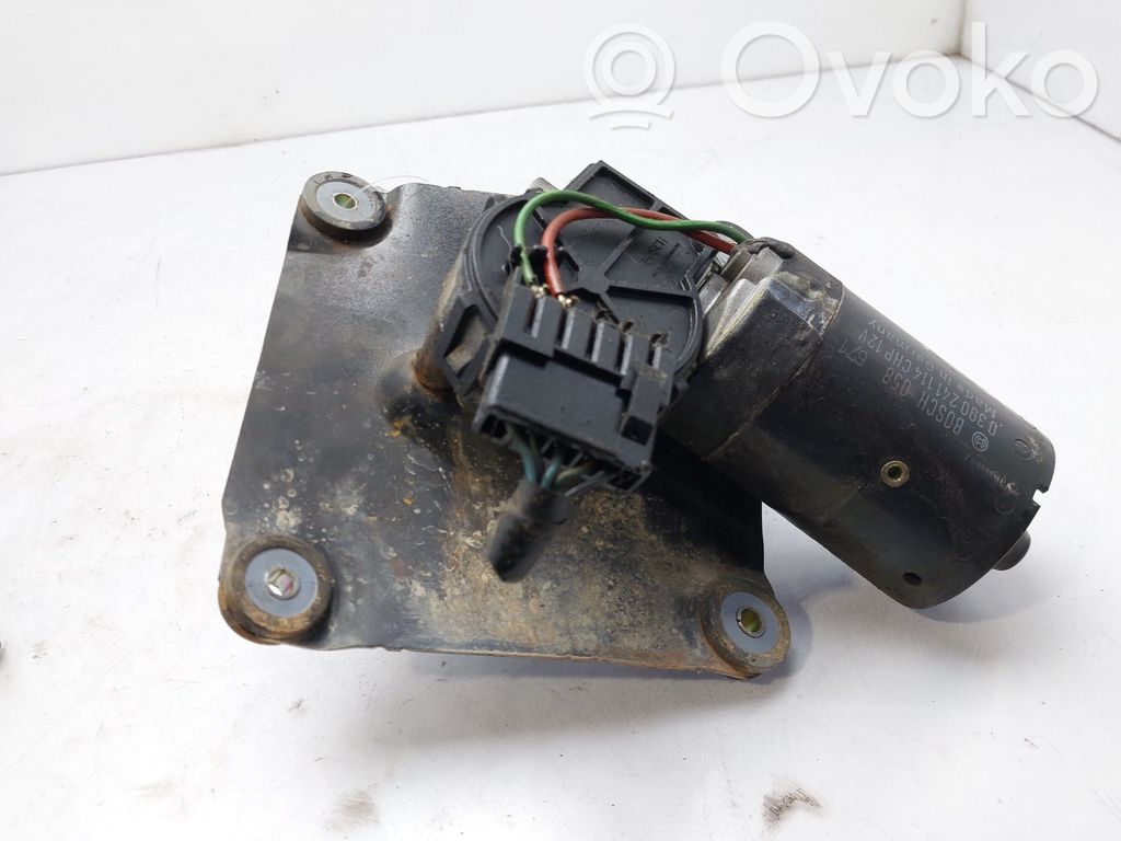 Volvo S40, V40 Mechanizm i silniczek wycieraczek szyby przedniej / czołowej 