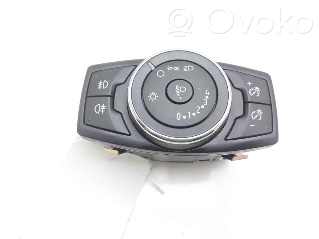 Comutator lumini   BM5T13A024AE