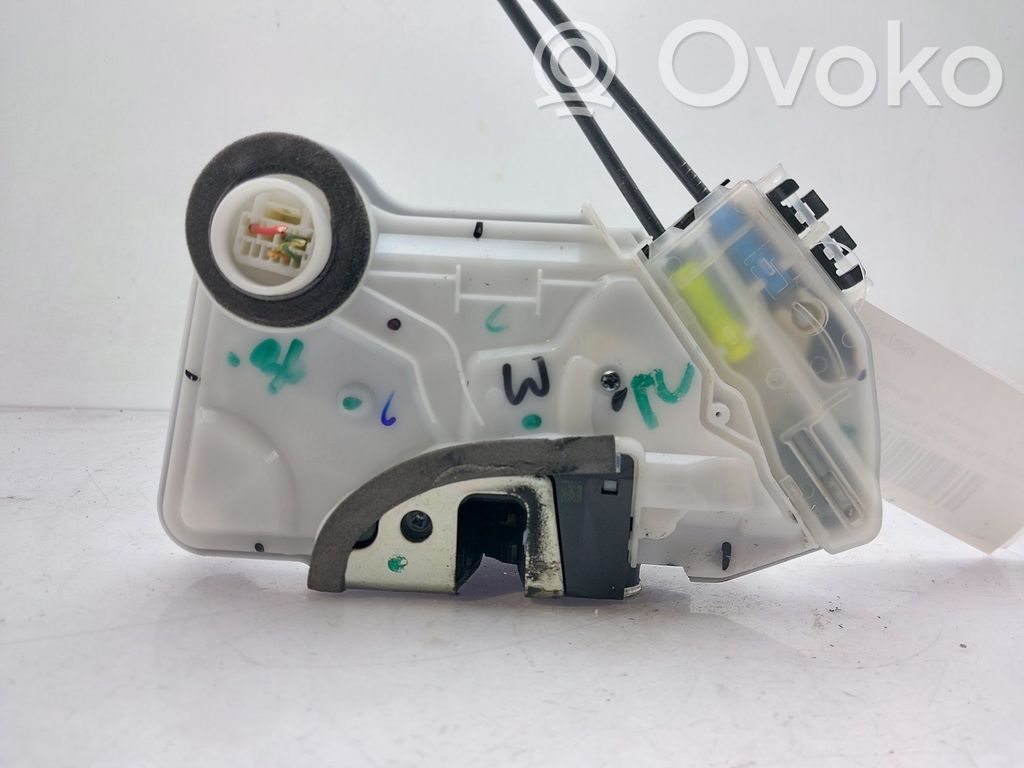 Citroen C1 Front door lock 