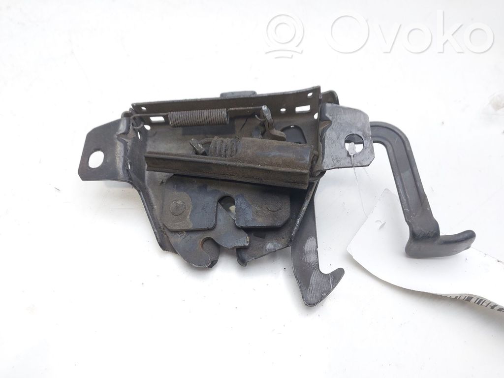 Hyundai Sonata Tie down hook / loop 