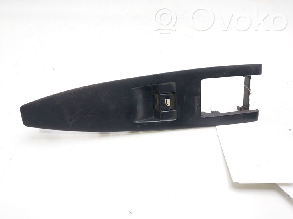Electric window control switch   96519386ZD