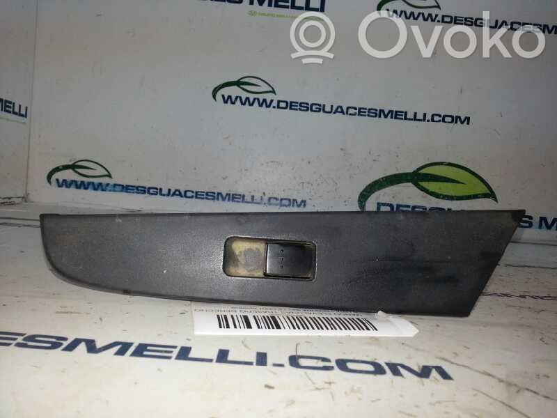Mazda 3 I Electric window control switch 