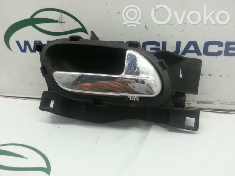 Citroen C4 I Front door interior handle 