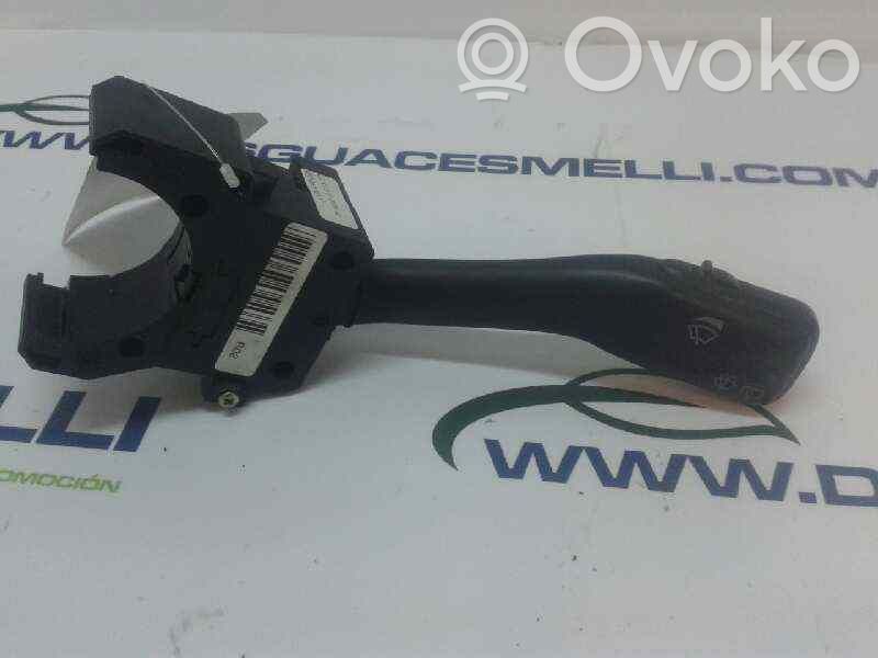 Volkswagen Golf IV Palanca de control del limpiaparabrisas 