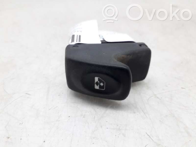 Renault Megane I Electric window control switch 