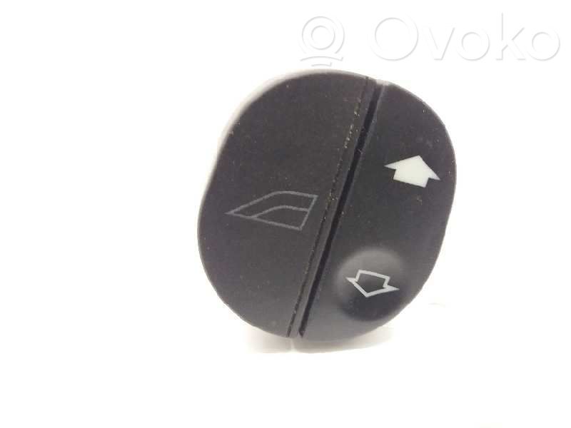 Ford Fiesta Electric window control switch 