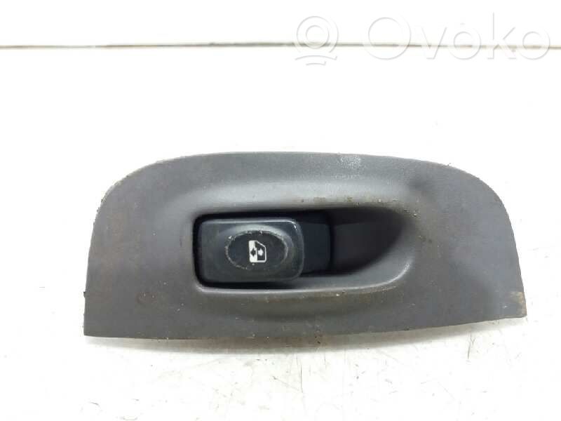 Renault Megane I Electric window control switch 