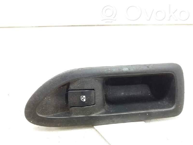 Renault Laguna II Electric window control switch 
