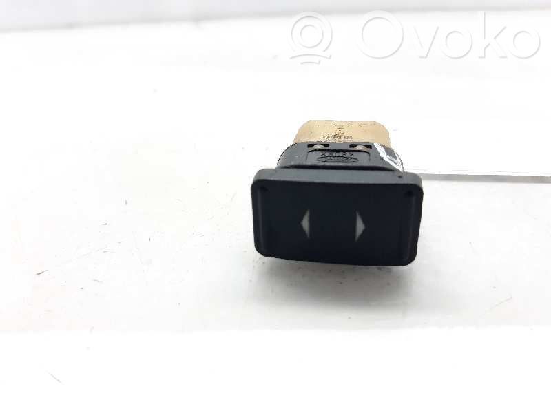 Interruptor del elevalunas eléctrico   3M5T14529BB