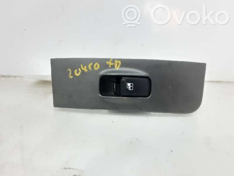 Hyundai Matrix Electric window control switch 