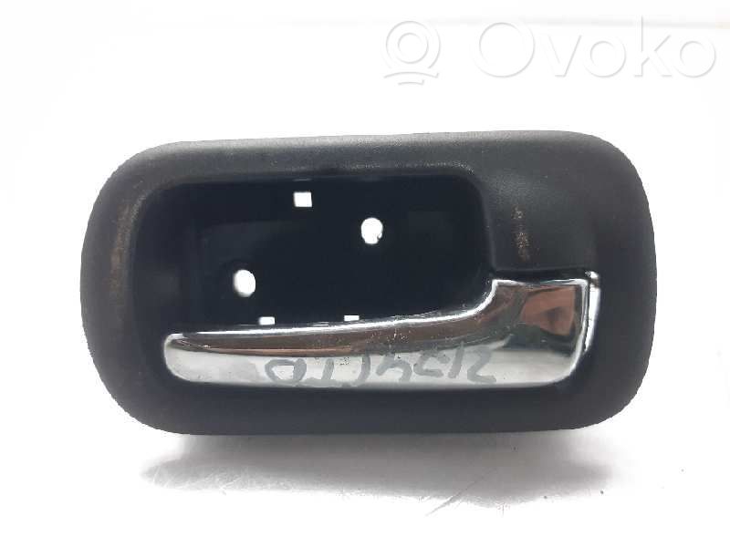 Manecilla interna puerta trasera   454552