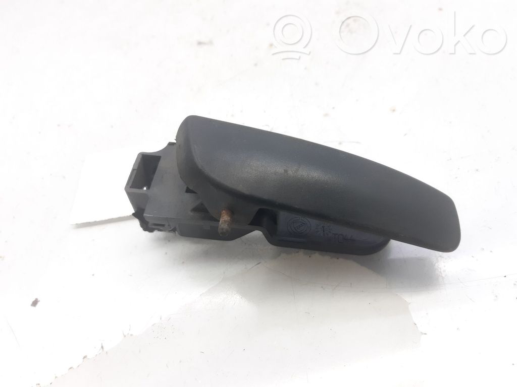 Peugeot Bipper Front door interior handle 