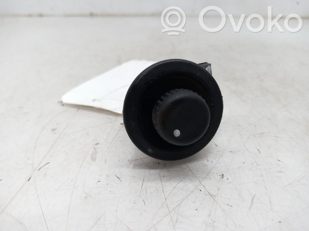 Opel Movano A Interruptor del espejo lateral 