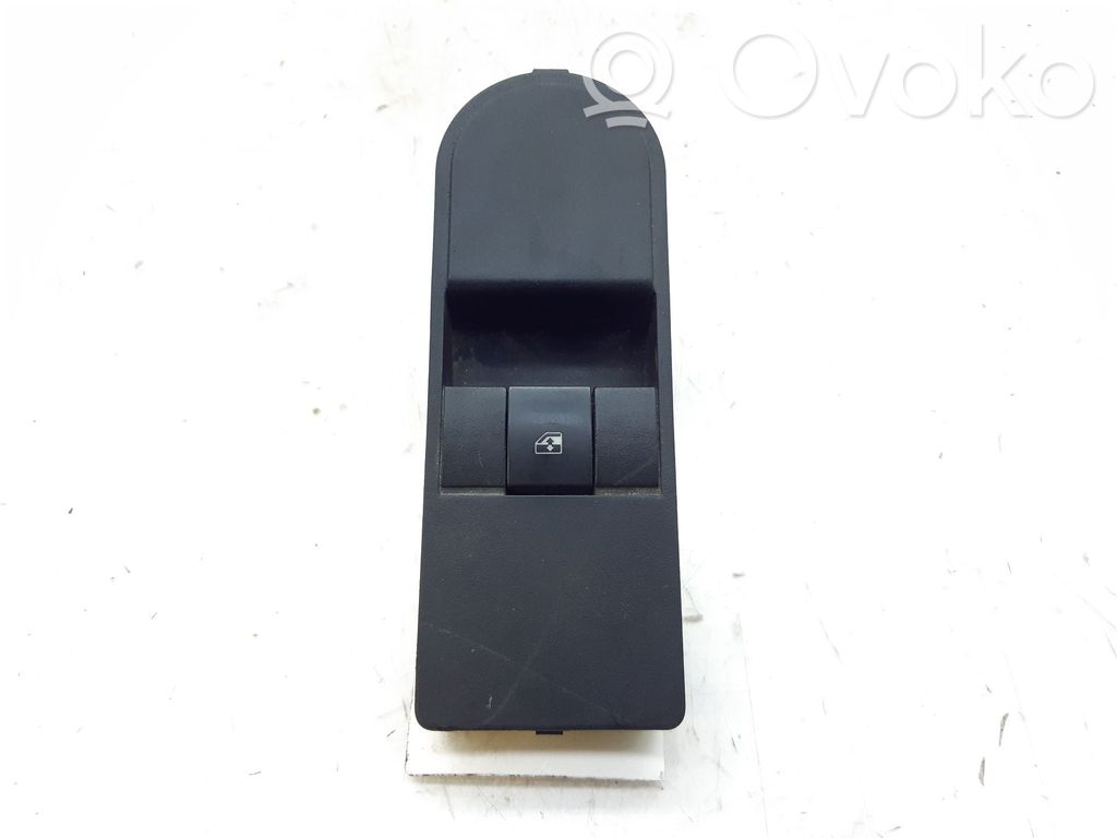 Opel Astra H Electric window control switch 
