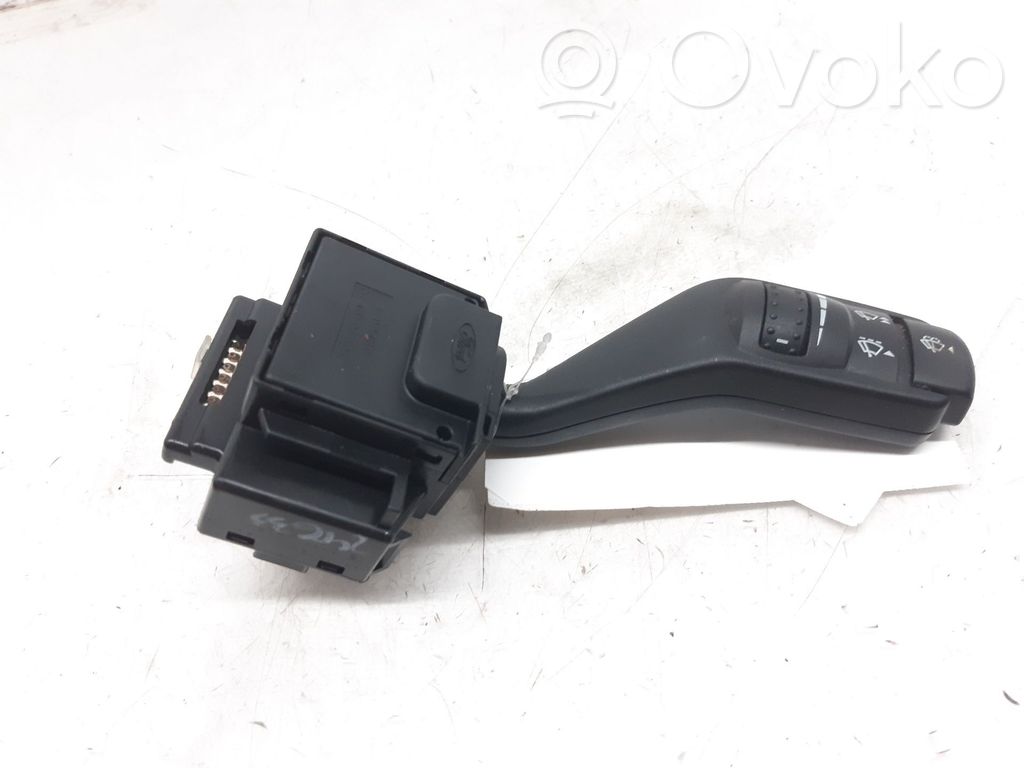 Ford Focus Commodo d'essuie-glace 