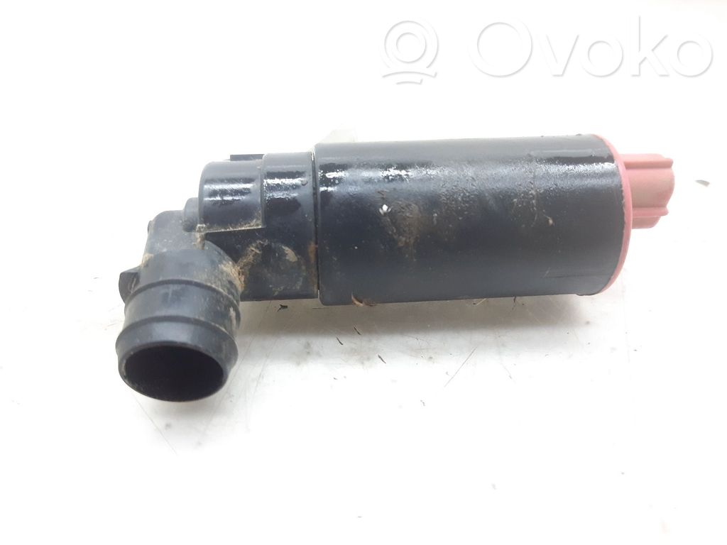 Land Rover Freelander Windscreen/windshield washer pump 